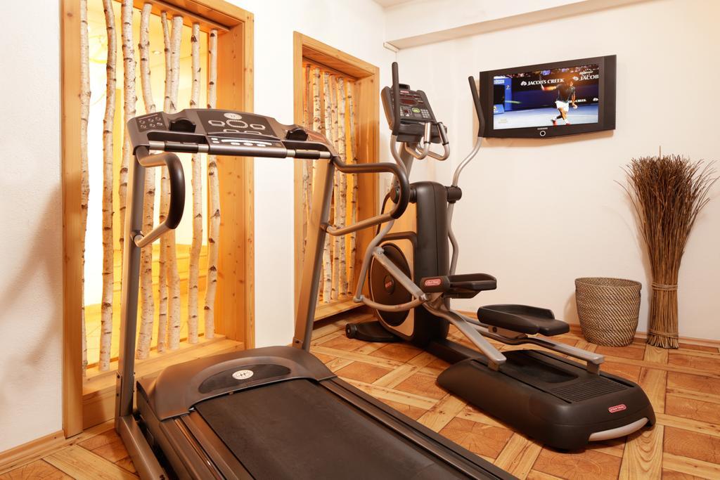 "Viktoria Ferienhaus" - Annehmlichkeiten Von 4-Sterne Familien-Und Wellnesshotel Viktoria Koennen Mitbenutzt Werden Oberstdorf Bagian luar foto