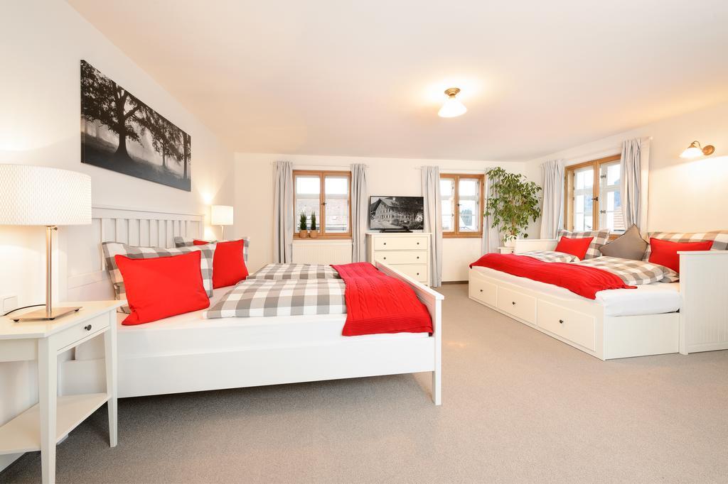 "Viktoria Ferienhaus" - Annehmlichkeiten Von 4-Sterne Familien-Und Wellnesshotel Viktoria Koennen Mitbenutzt Werden Oberstdorf Bagian luar foto