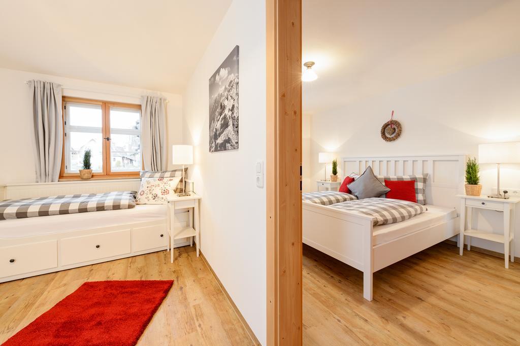 "Viktoria Ferienhaus" - Annehmlichkeiten Von 4-Sterne Familien-Und Wellnesshotel Viktoria Koennen Mitbenutzt Werden Oberstdorf Bagian luar foto